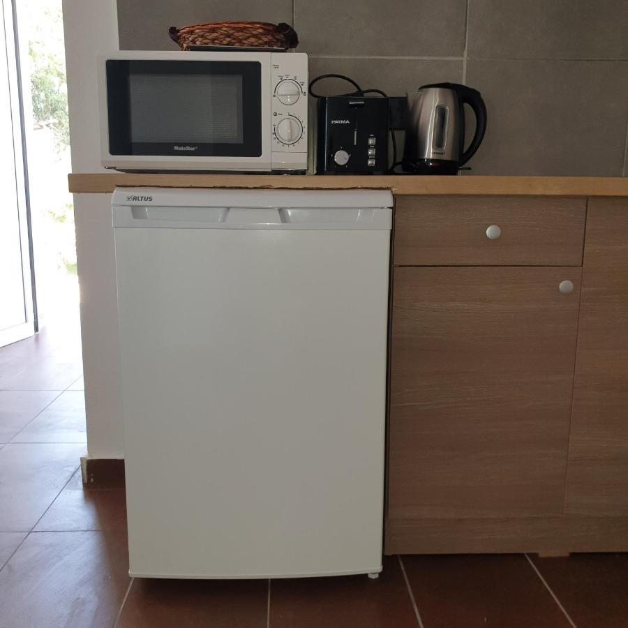 Ahoy Deluxe Apts Daire Aya Napa Dış mekan fotoğraf